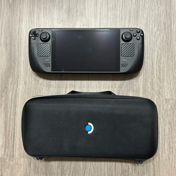Black Steamdeck Handheld Gaming Console - Picture 7 of 10